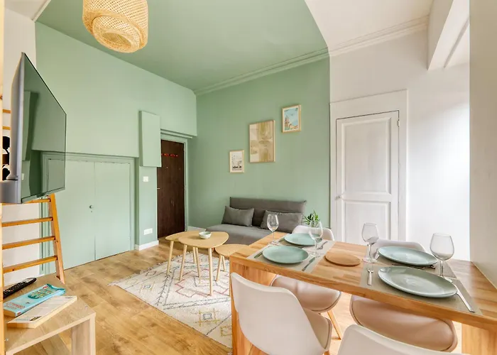 Perchoir Nantais - Hyper-center Appartement *